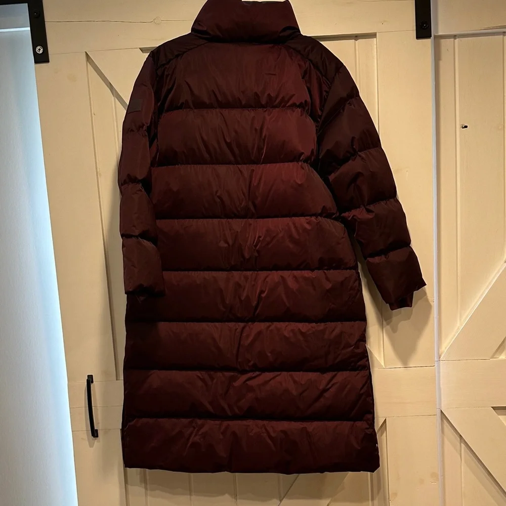 Athleta Deep Burgundy Puffer Jacket - Picture 2 of 5